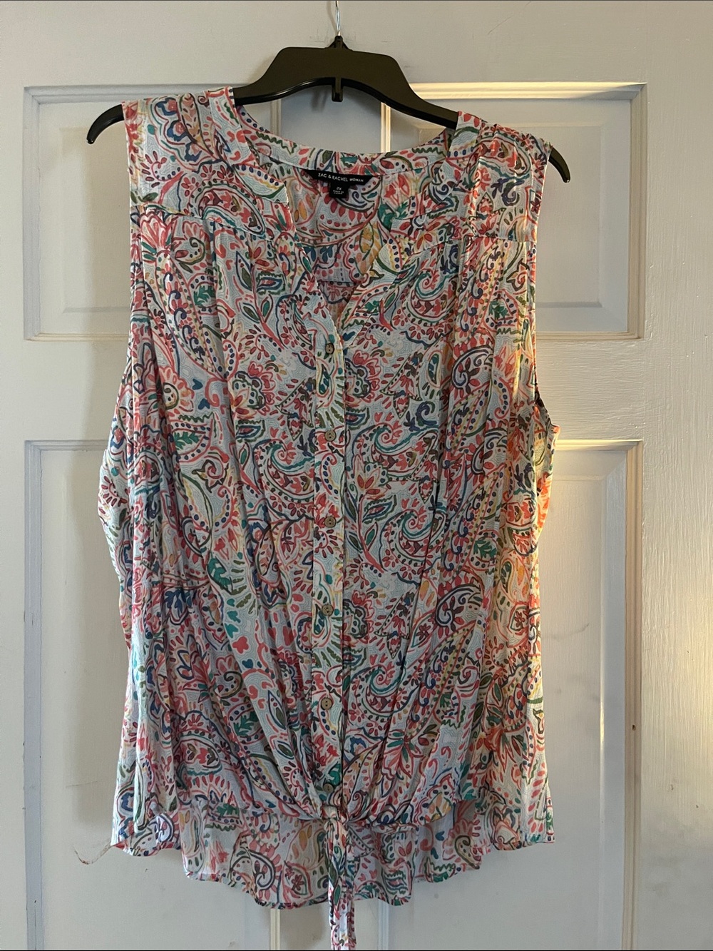 Zac & Rachel Multi-Color Paisley Sleeveless Tie-Hem Camisole